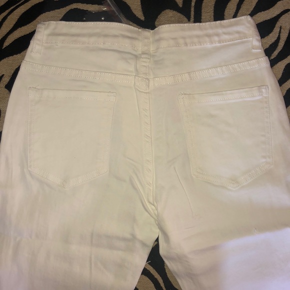 Raw Hem White Jeans with Embroidery - Picture 4 of 4